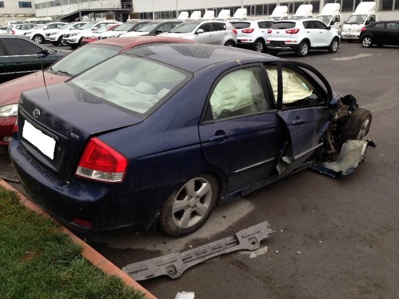 2007 KIA CERATO TÜM ORJINAL PARÇALARI SATILIK HURDA ARAÇ