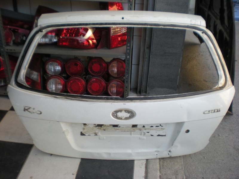2011 KIA RİO BAGAJ KAPASI SÖKME VE ÇIKMA PARÇA