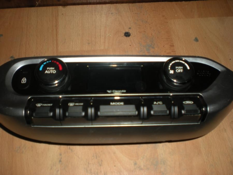 2012 MODEL KIA RİO ÇIKMA TEYP