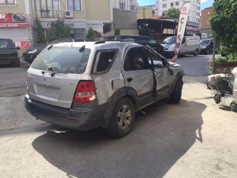 2013 GRİ HURDA BELGELİ KIA SORENTO YEDEK PARÇA TAKIMLARI
