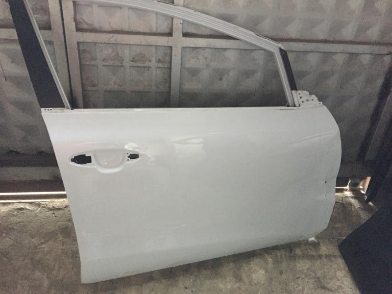 2013 KIA CEED SAĞ ÖN KAPI ÇIKMA PARÇA