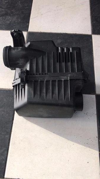 2013 KIA RİO ORJINAL ÇIKMA VE SÖKME HAVA FİLTRE KAZANI