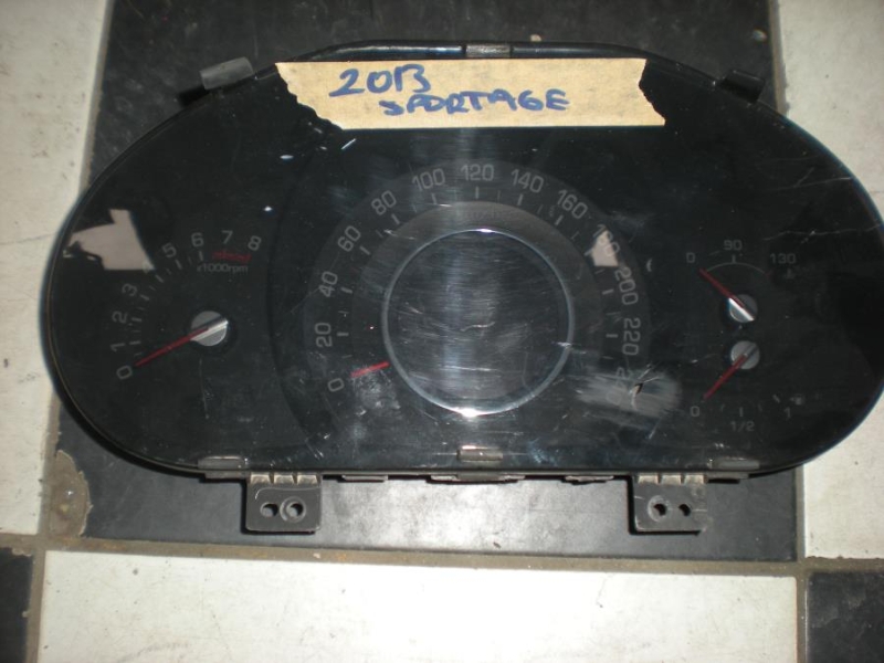 2013 kia sportage çıkma yedek parça orjinal km saati satılık