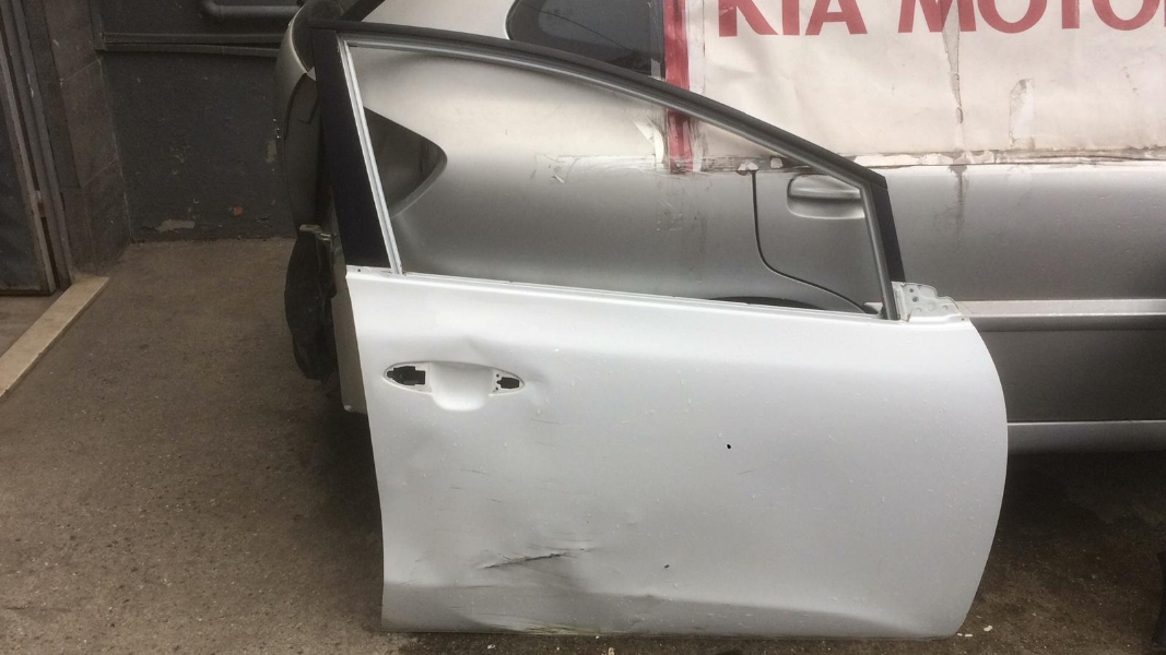 2013 MODEL KIA CEED SAĞ ÖN KAPI SÖKME VE ÇIKMA PARÇA