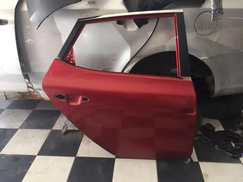 2014 KIA CEED SAĞ ARKA KAPI ÇIKMA SÖKME PARÇA