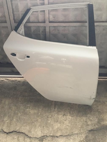 2014 KIA CEED SAĞ ARKA KAPI SÖKME VE ÇIKMA PARÇA