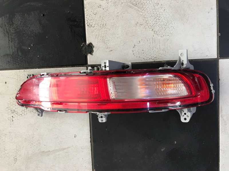 2016-2018 kia sportage çıkma sökme orjinal arka sis farı