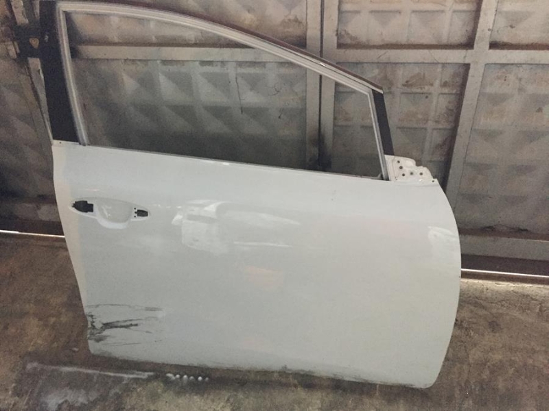 2016 KIA CEED SAĞ ÖN KAPI SÖKME VE ÇIKMA YEDEK PARÇA