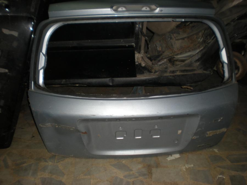 ARAÇTAN SÖKME VE ÇIKMA KIA CERATO BAGAJ KAPISI SATILIK