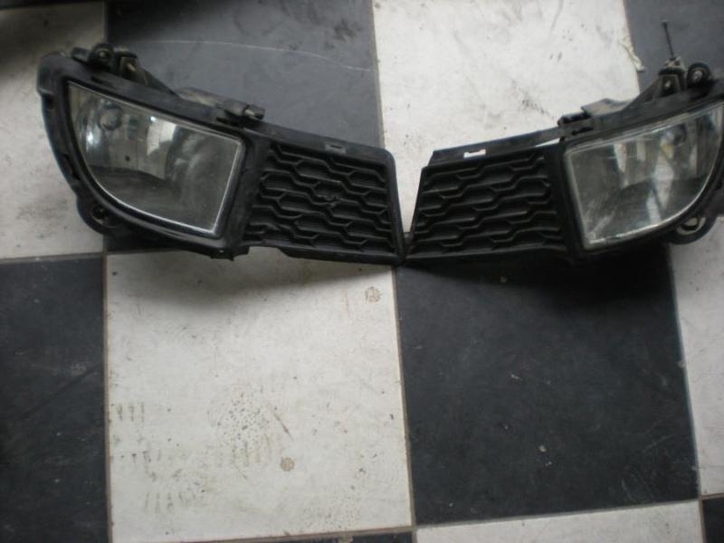 ARAÇTAN SÖKME VE ÇIKMA KIA CERATO SİS FAR TAKIMI SATILIK