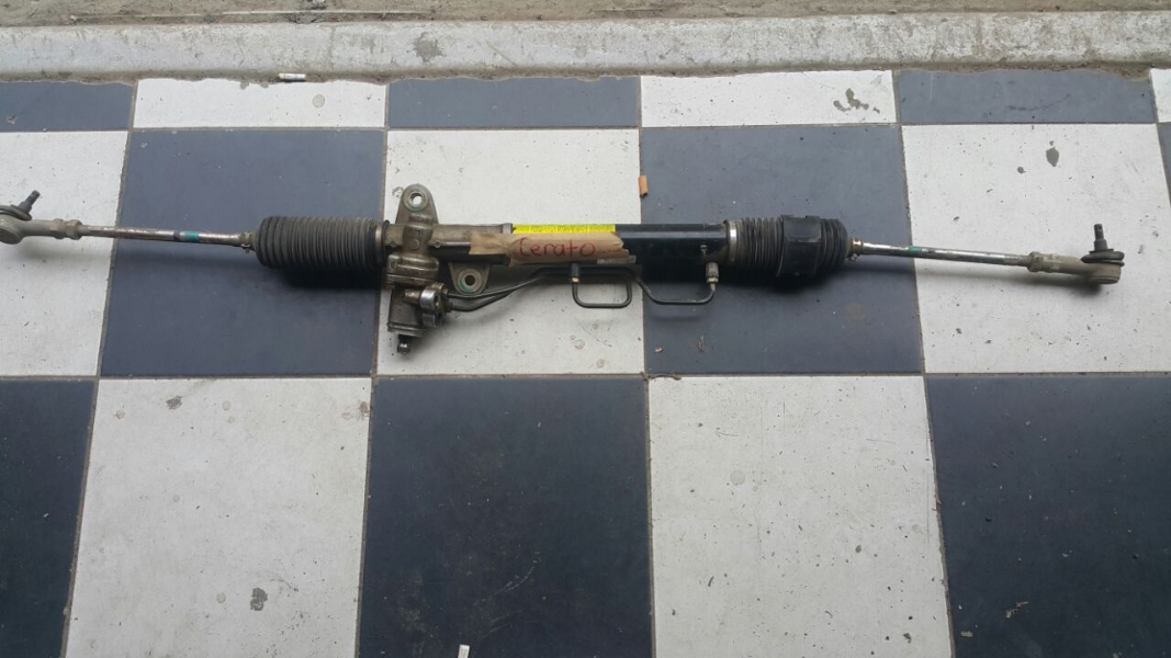 ÇIKMA VE SÖKME KIA CERATO DİREKSİYON KUTUSU MEVCUT