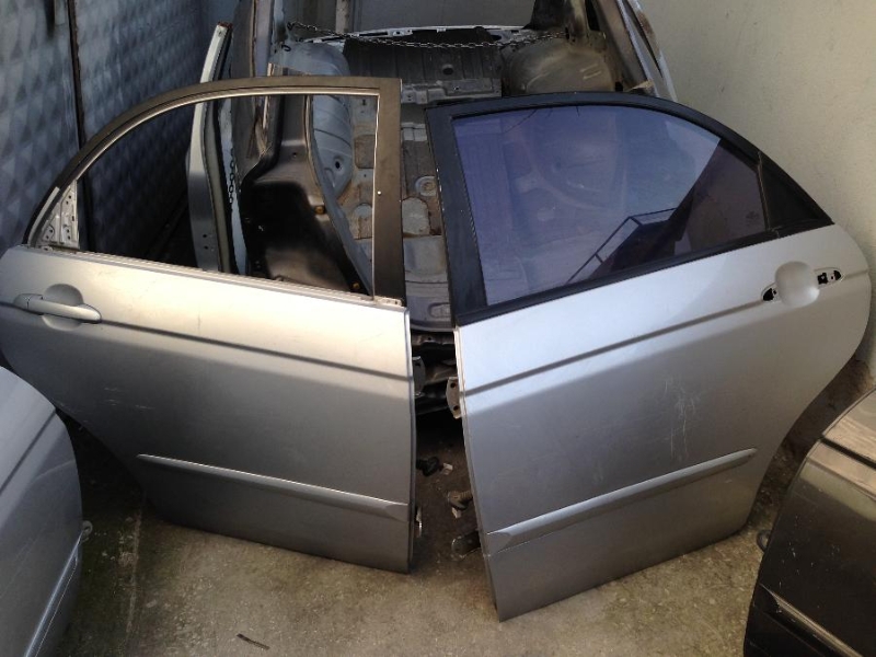 İKİNCİ EL ÇIKMA KIA CERATO SAĞ SOL ARKA KAPI