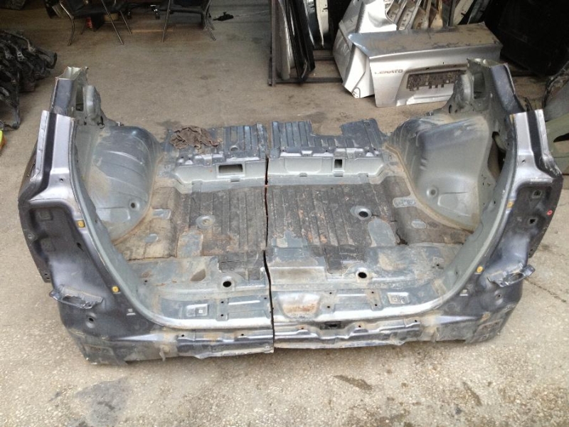 İKİNCİ EL ÇIKMA KIA SORENTO KOMPLE ARKA