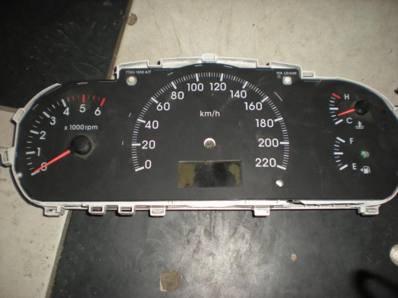 İKİNCİ EL ÇIKMA PARÇA KIA CERATO GÖSTERGE SAATİ