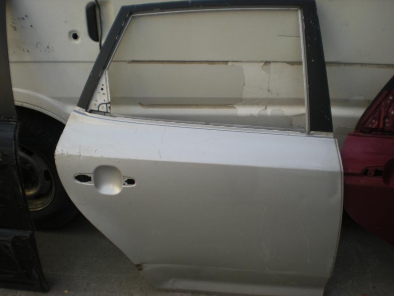 İKİNCİ EL ÇIKMA VE SÖKME KIA CEED KAPILAR MEVCUT