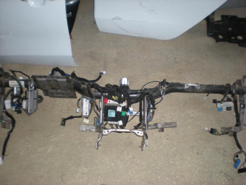 ikinci el çıkma yedek parça kıa sorento tampon demiri