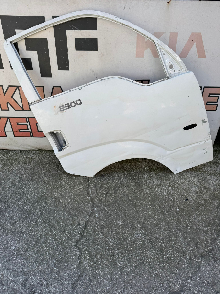 kia bongo çıkma sağ ön kapı