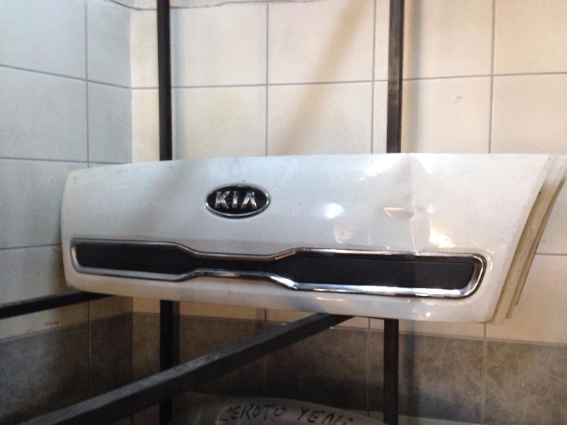 KIA BONGO ÇIKMA SÖKME ORJINAL VE YAN SANAYİ ÖN TAMPON MEVCUT