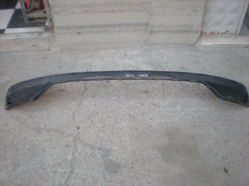 KIA CEED 2013 ORJINAL ÇIKMA YEDEK PARÇA ARKA TAMPON IZGARASI