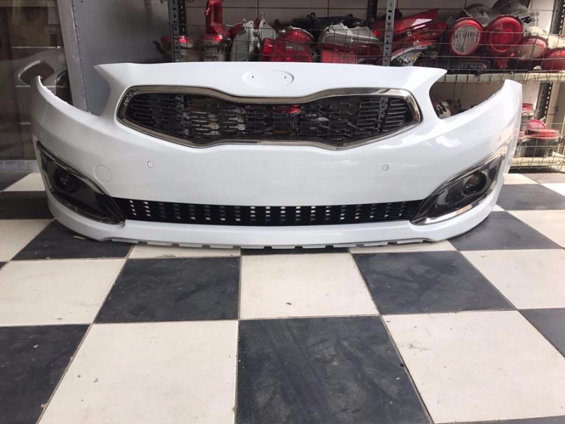 KIA CEED 2016-2017 ORJINAL ÇIKMA ÖN TAMPONLAR MEVCUT