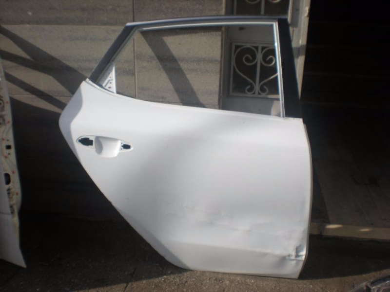 KIA CEED ÇIKMA SOL ARKA KAPI 2013 MODEL