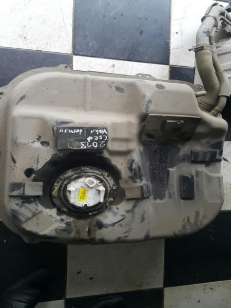 KIA CEED ÇIKMA YAKIT DEPOSU