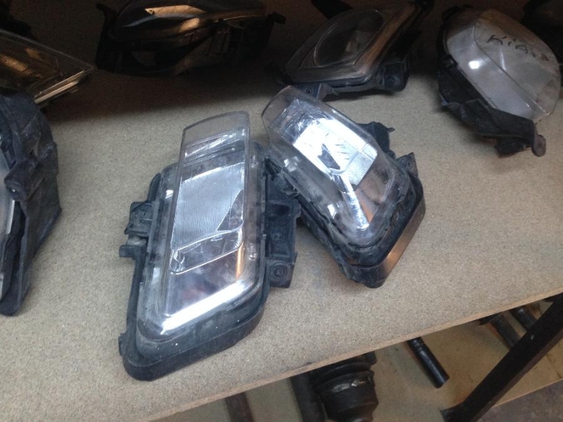 KIA CEED ÖN SİS FARI İKİNCİ EL PARÇA