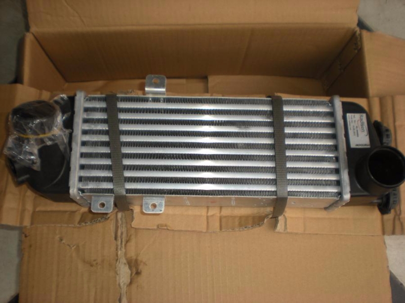 KIA CEED SIFIR ORJINAL YAĞ RADYATÖRÜ SATILIK