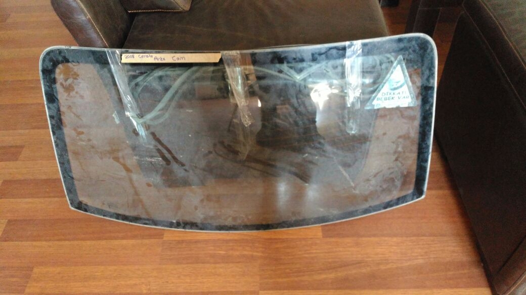 KIA CERATO ARKA CAM ÇIKMA VE SÖKME İKİNCİ EL PARÇA