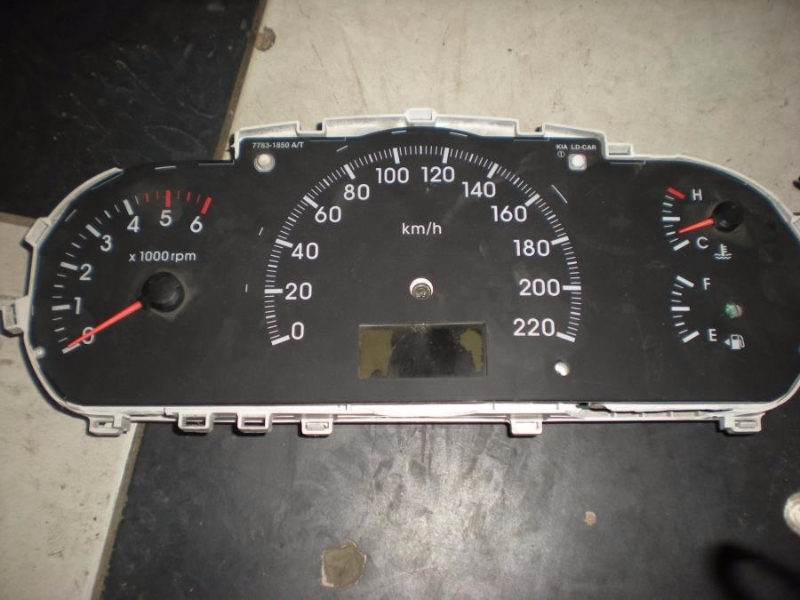 KIA CERATO ÇIKMA GÖSTERGE SAATLERİ