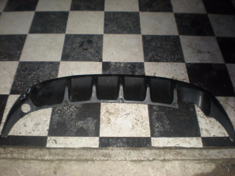 KIA CERATO ÇIKMA İKİNCİ EL ARKA TAMPON MUHAFAZASI SATILIKTIR