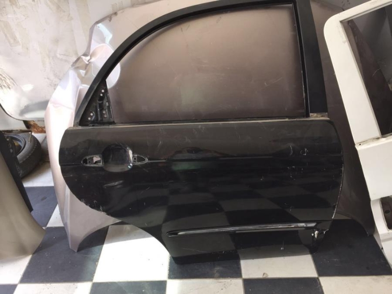 KIA CERATO SAĞ KAPI SÖKME VE ÇIKMA PARÇA SATILIK