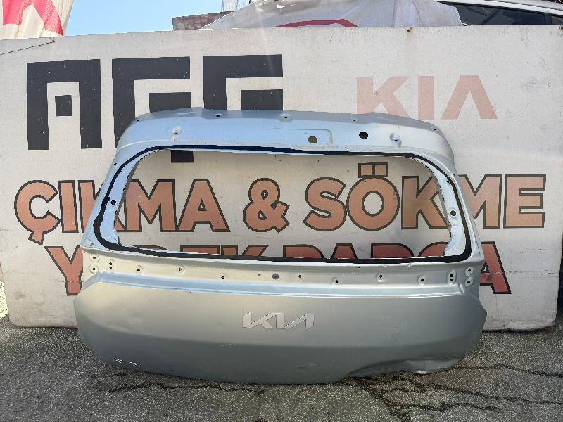 kia EV3 çıkma bagaj kapağı