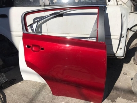 kıa ikinci el çıkma sportage 2015 kapılar mevcut