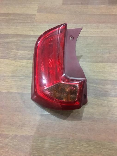 KIA PİCANTO 2012 SONRASI ORJINAL ÇIKMA SAĞ SOL STOPLAR