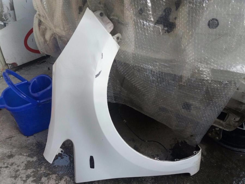 KIA RİO 2013 MODEL ORJINAL ÇIKMA ÇAMURLUK SATILIKTIR