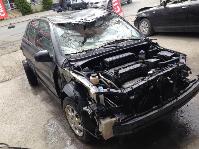 kia rio çıkma araçtan sökme parçalar