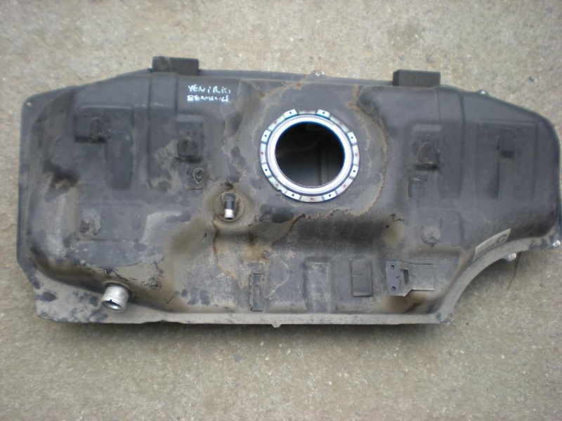 KIA RİO ÇIKMA BENZİN DEPOSU