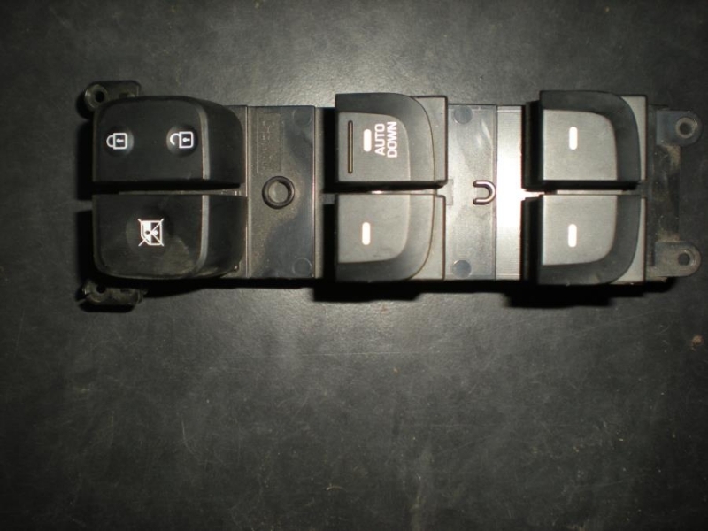 KIA RİO ÇIKMA CAM DÜĞMESİ 2013 MODEL