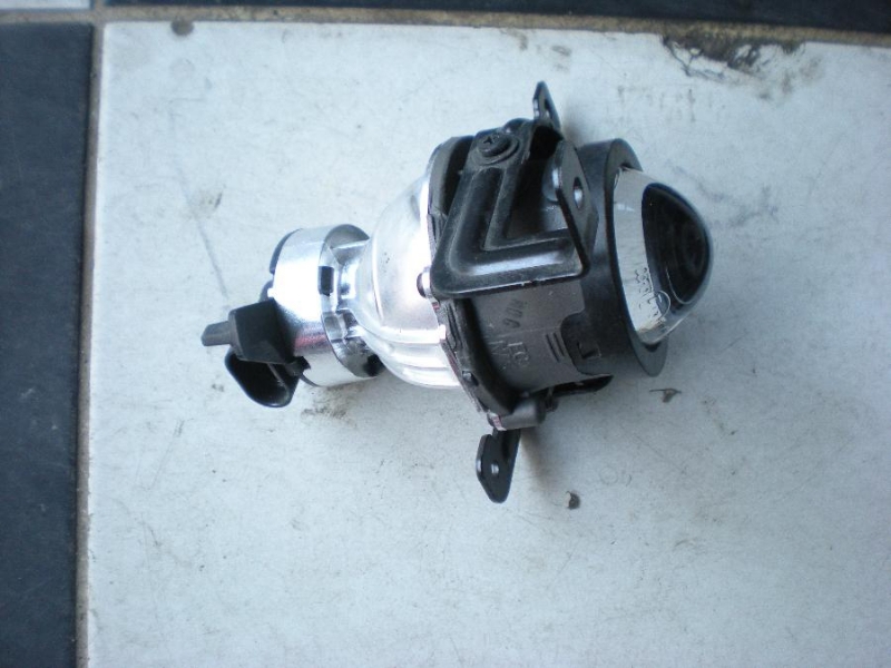 KIA RİO ÇIKMA ÖN SİS LAMBASI 2012