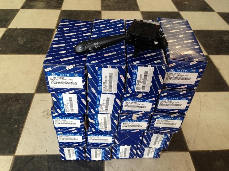 KIA RİO ÇIKMA SİNYAL KOLU