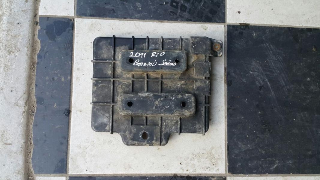 kıa rio çıkma sökme akü alt bakaliti