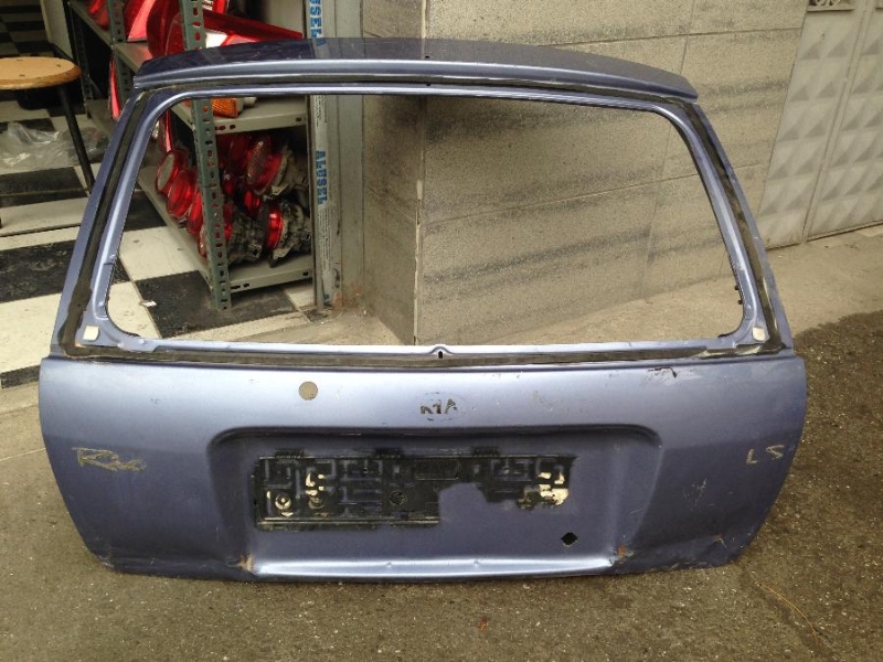 kia rio çıkma ve sökme arka bagajlar mevcuttur