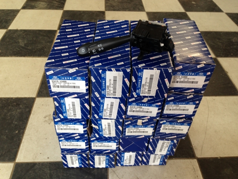 KIA RİO SIFIR ORJİNAL SİNYAL KOLU