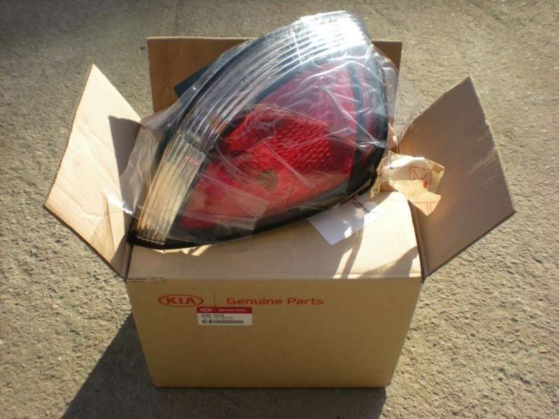 KIA RİO SIFIR ORJİNAL SOL ARKA STOP