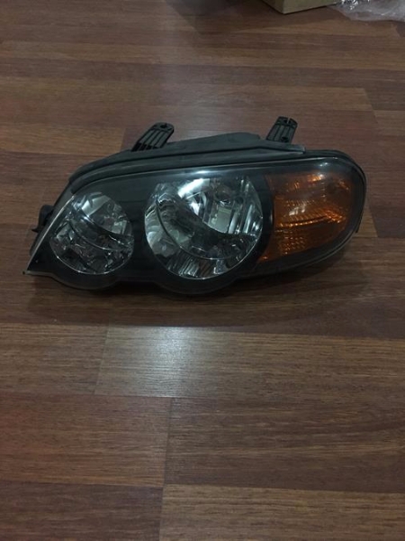 KIA SHUMA2 ORJINAL İKİNCİ EL SOL FAR SATILIKTIR