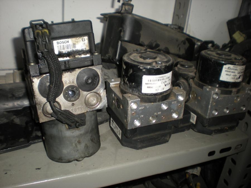 KIA SORENTO ABSLER SÖKME VE ÇIKMA YEDEK PARÇA MEVCUT