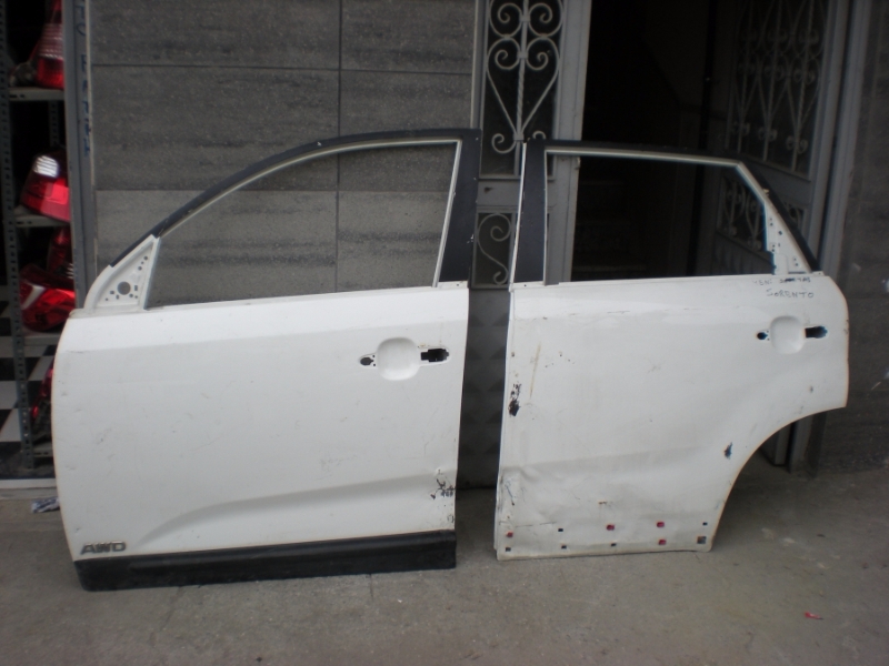 KIA SORENTO ÇIKMA KAPILARI 2011 MODEL