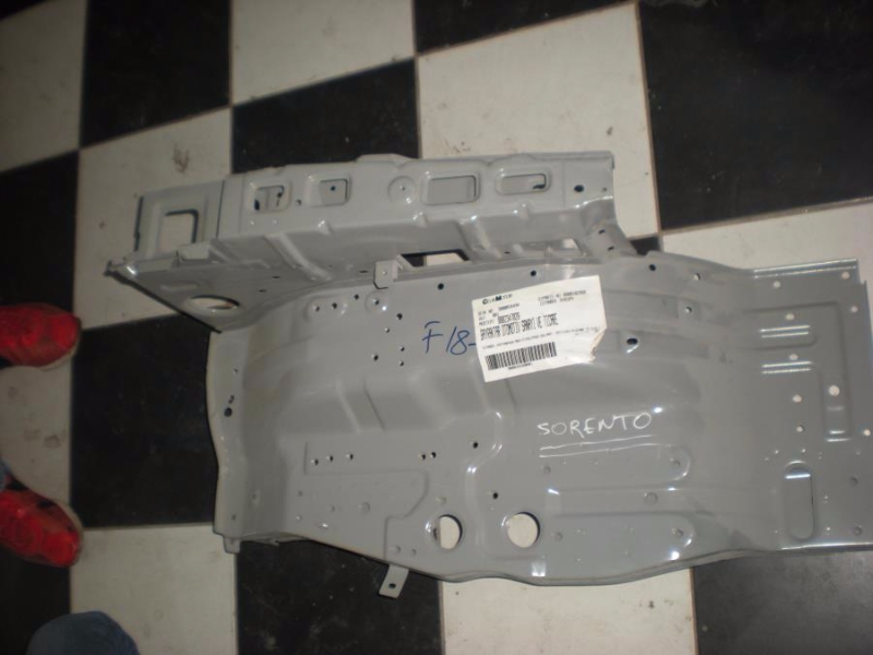 KIA SORENTO SAĞ PODYE