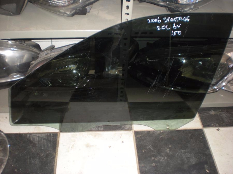 KIA SPORTAGE ÇIKMA KAPI CAMI